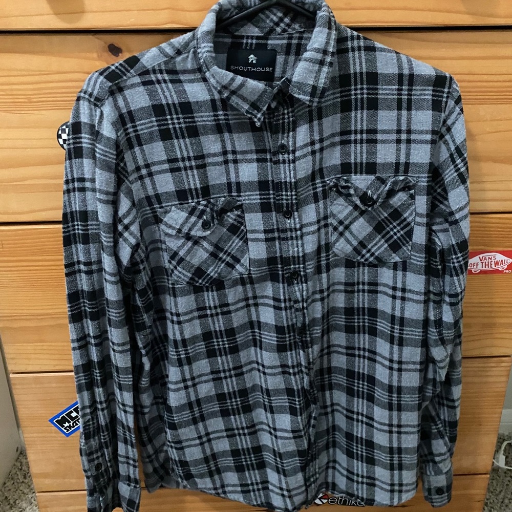 Grey/black flannel